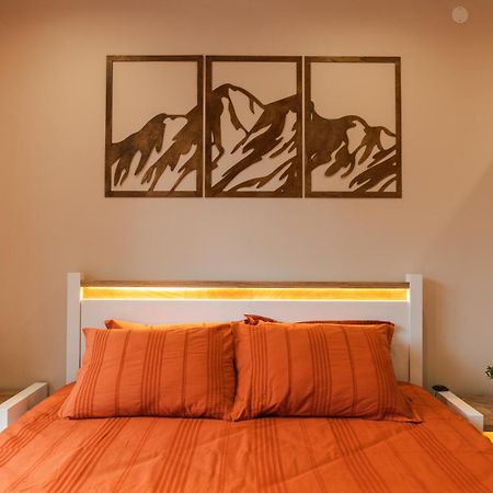 The White Horse Apartments 보로베츠 외부 사진