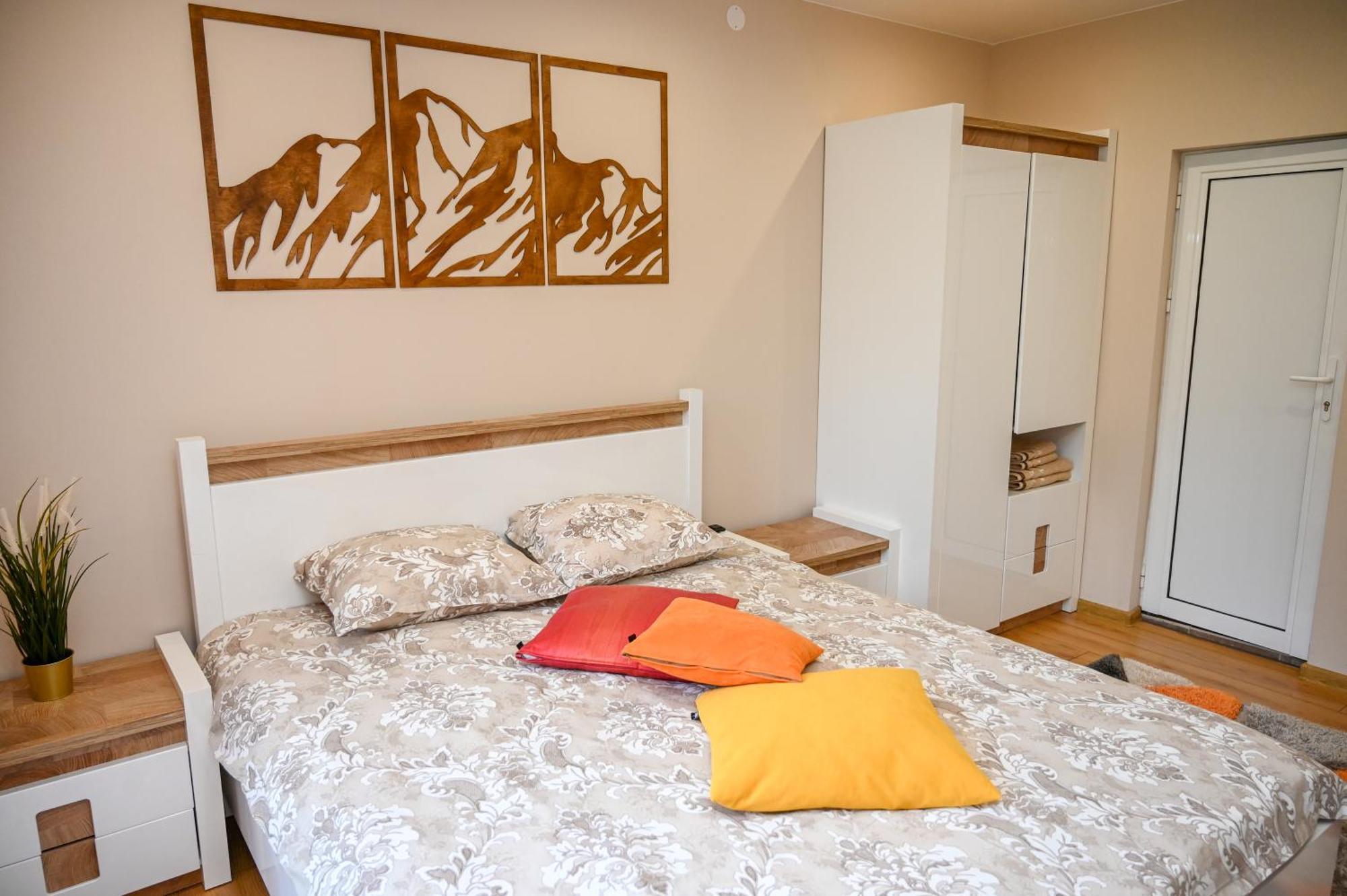 The White Horse Apartments 보로베츠 외부 사진